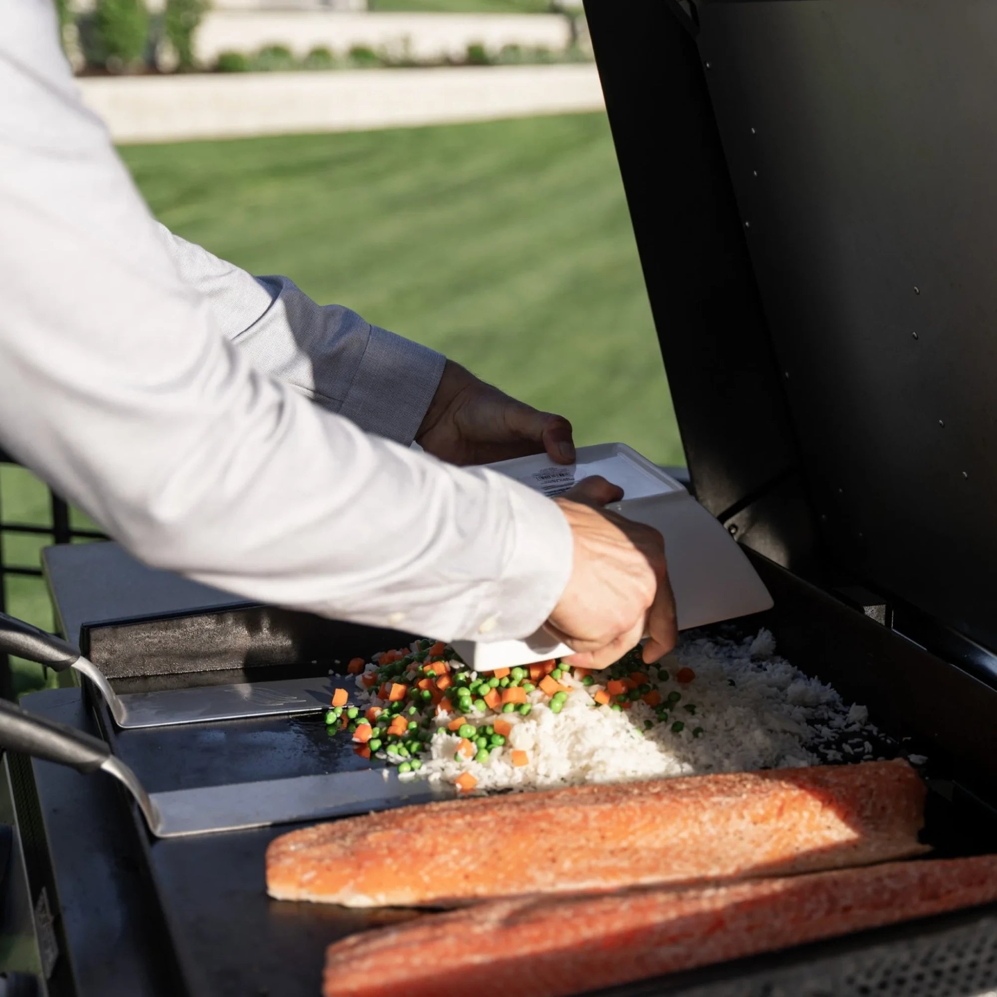 Blackstone 28-Inch Drop-in Griddle with Hood | Novaselectes