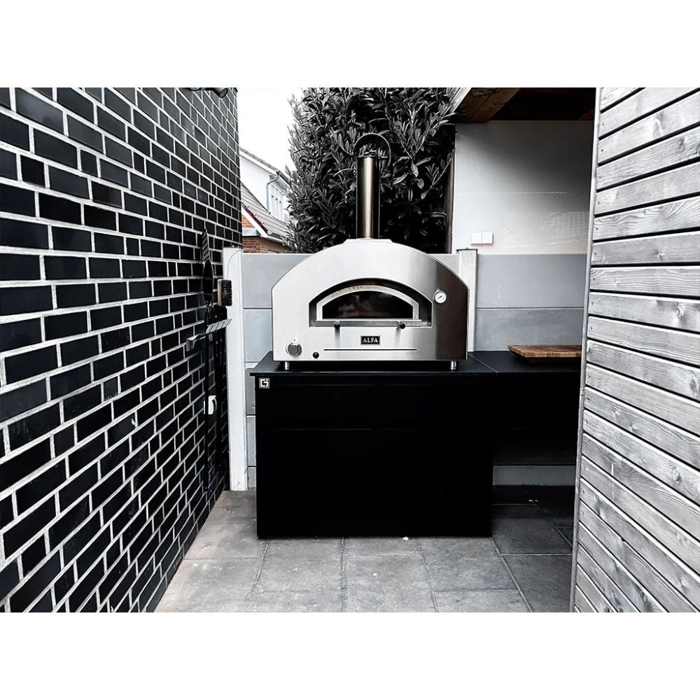 Alfa Futuro 4 Pizze Gas-Fired Pizza Oven - Silver Black | Novaselectes