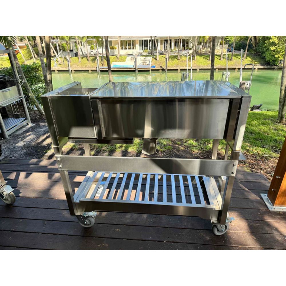 Tagwood BBQ Argentine Gaucho Stainless Steel Freestanding Charcoal Grill | Novaselectes