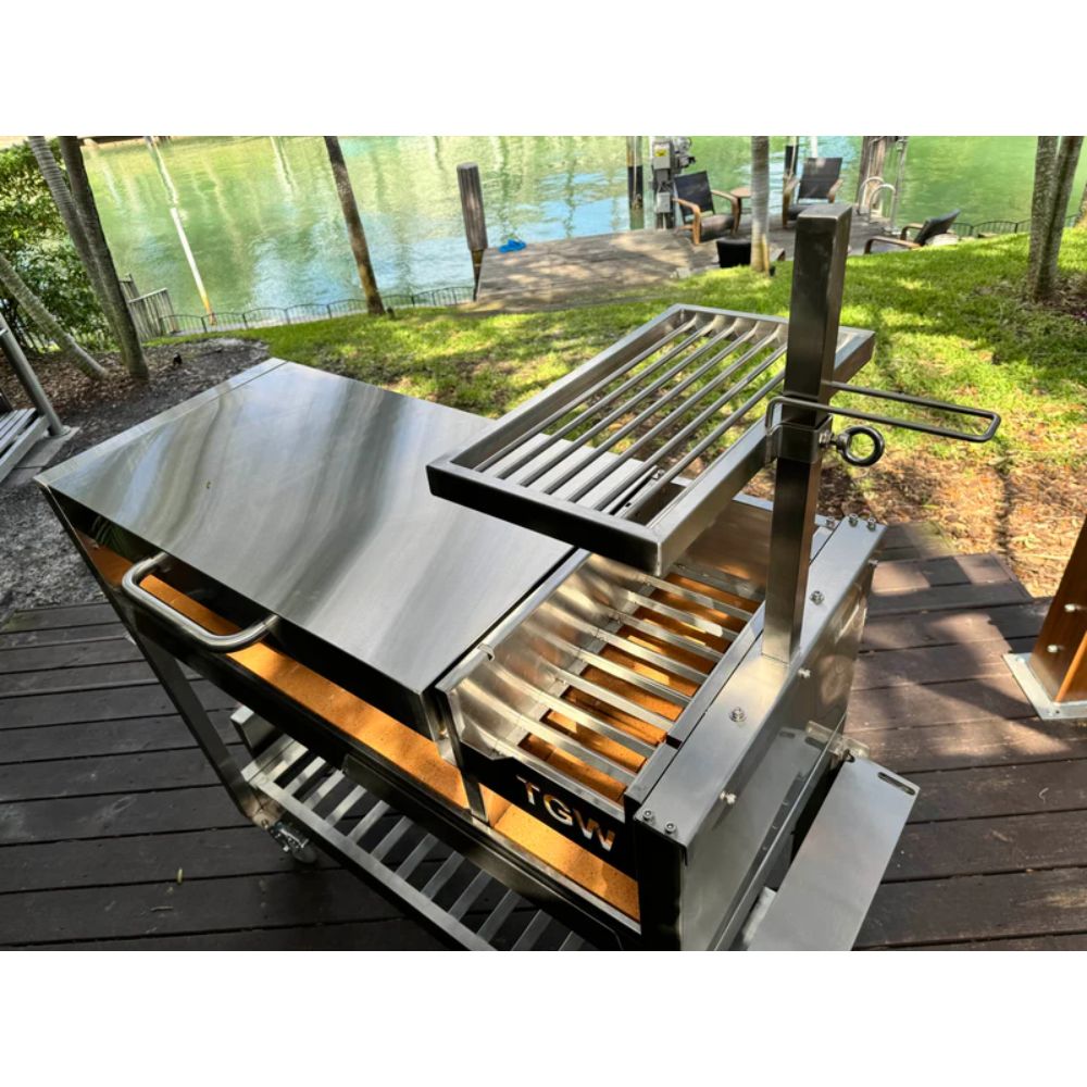 Tagwood BBQ Argentine Gaucho Stainless Steel Freestanding Charcoal Grill | Novaselectes