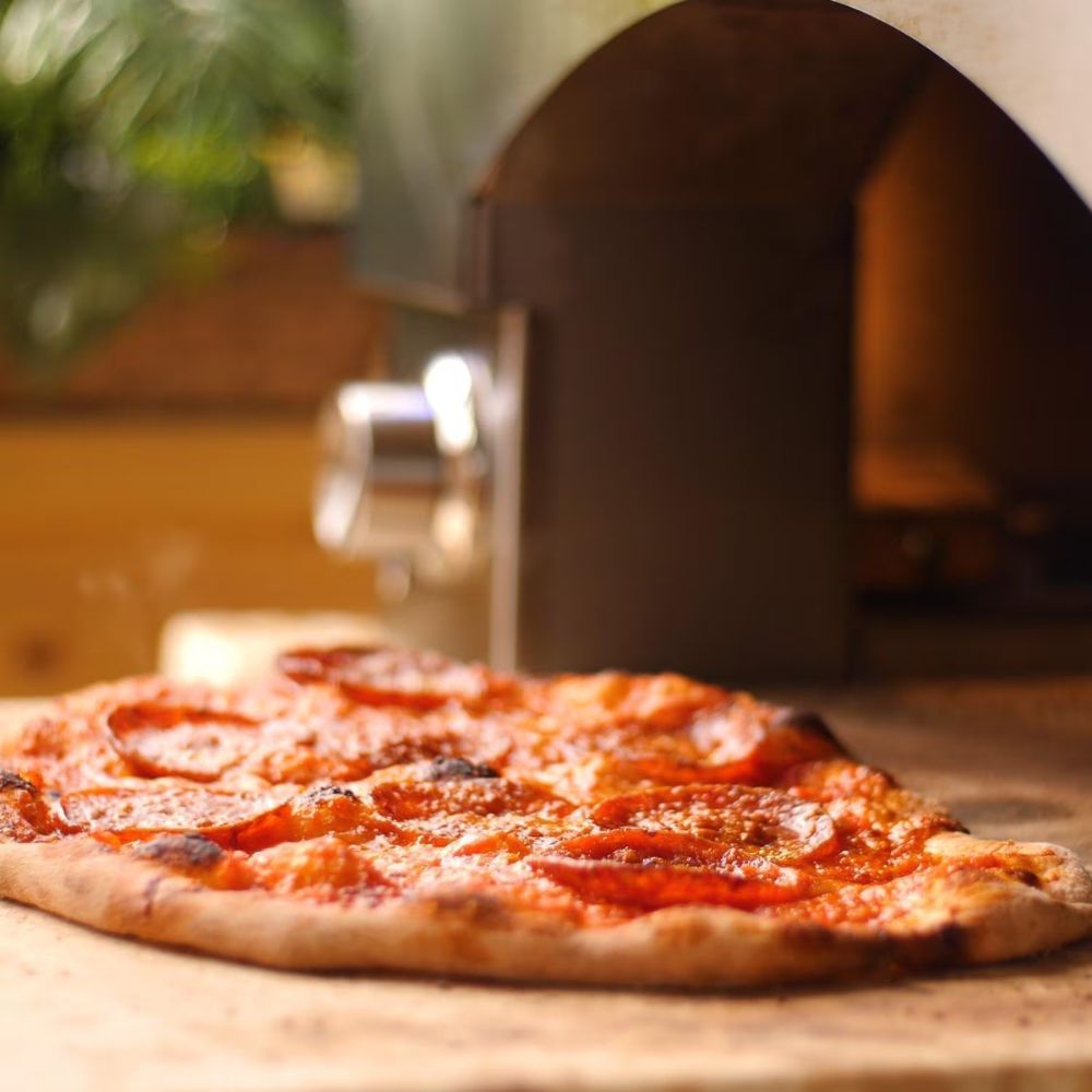 Lynx Napoli LPZA Professional 30-Inch Gas Outdoor Pizza Oven - Built-in/Countertop