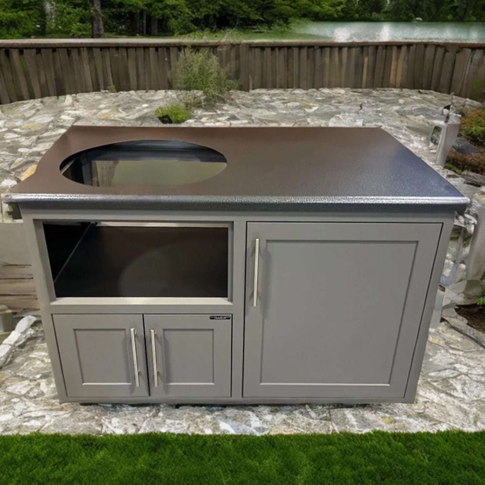 Challenger Designs Torch 48-Inch Cart for Large EGG w/ Silver Vein Countertop & Grey Glimmer Shaker Cabinet | Novaselectes