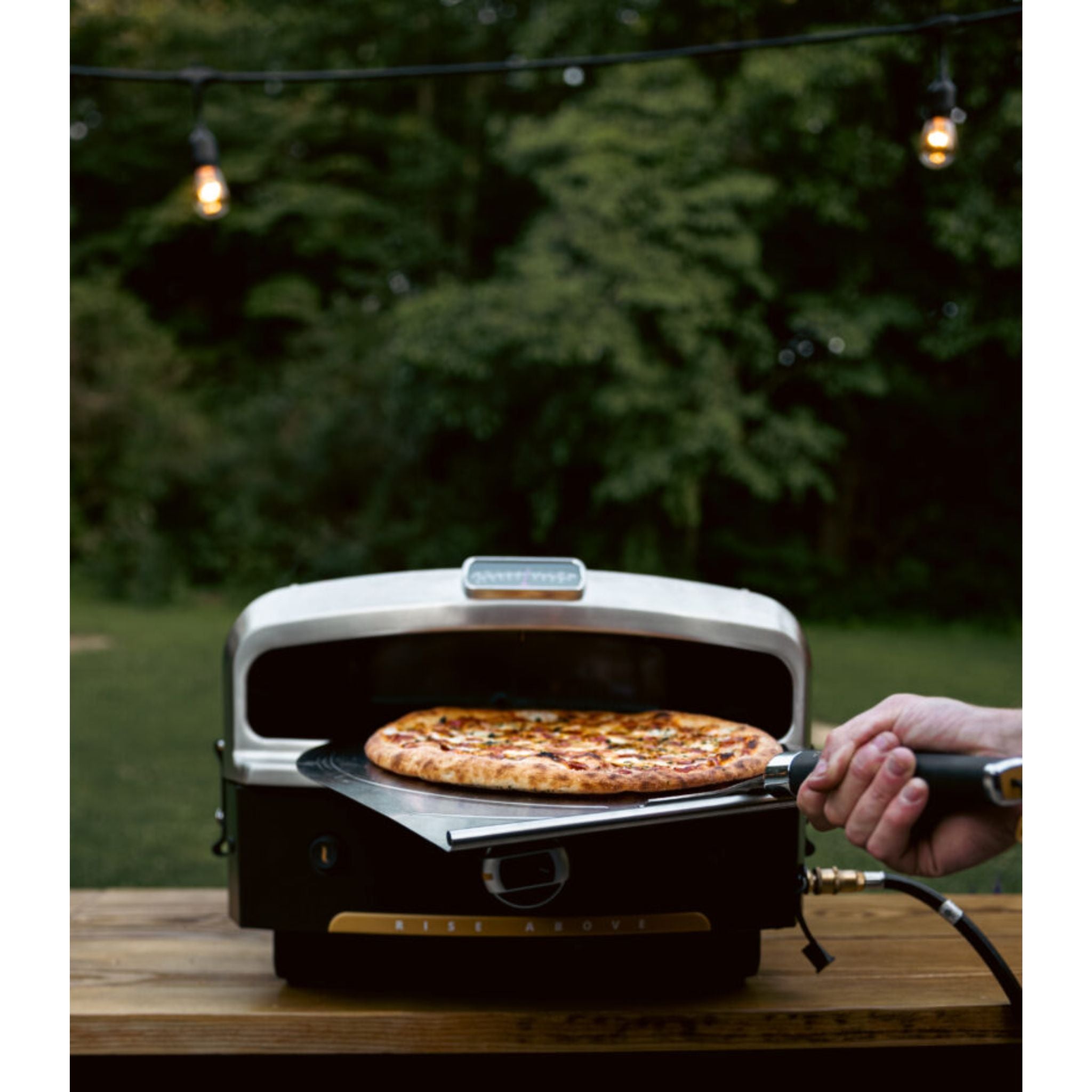 Halo HZ-1004-ANA Versa 16 outdoor Pizza Oven | Novaselectes