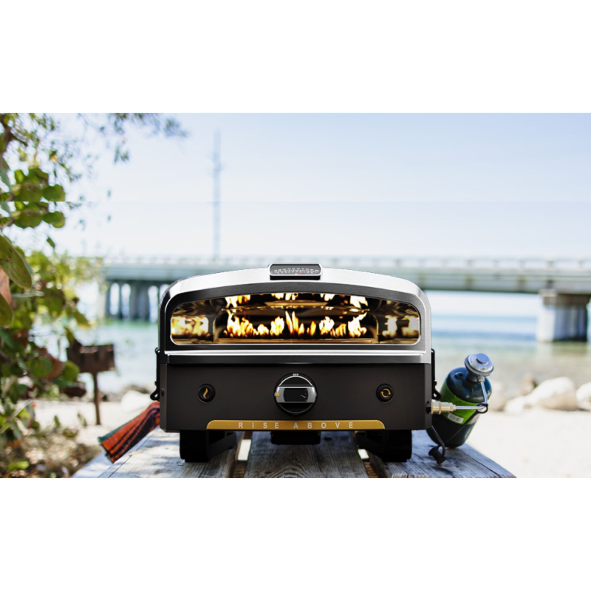 Halo HZ-1004-ANA Versa 16 outdoor Pizza Oven | Novaselectes