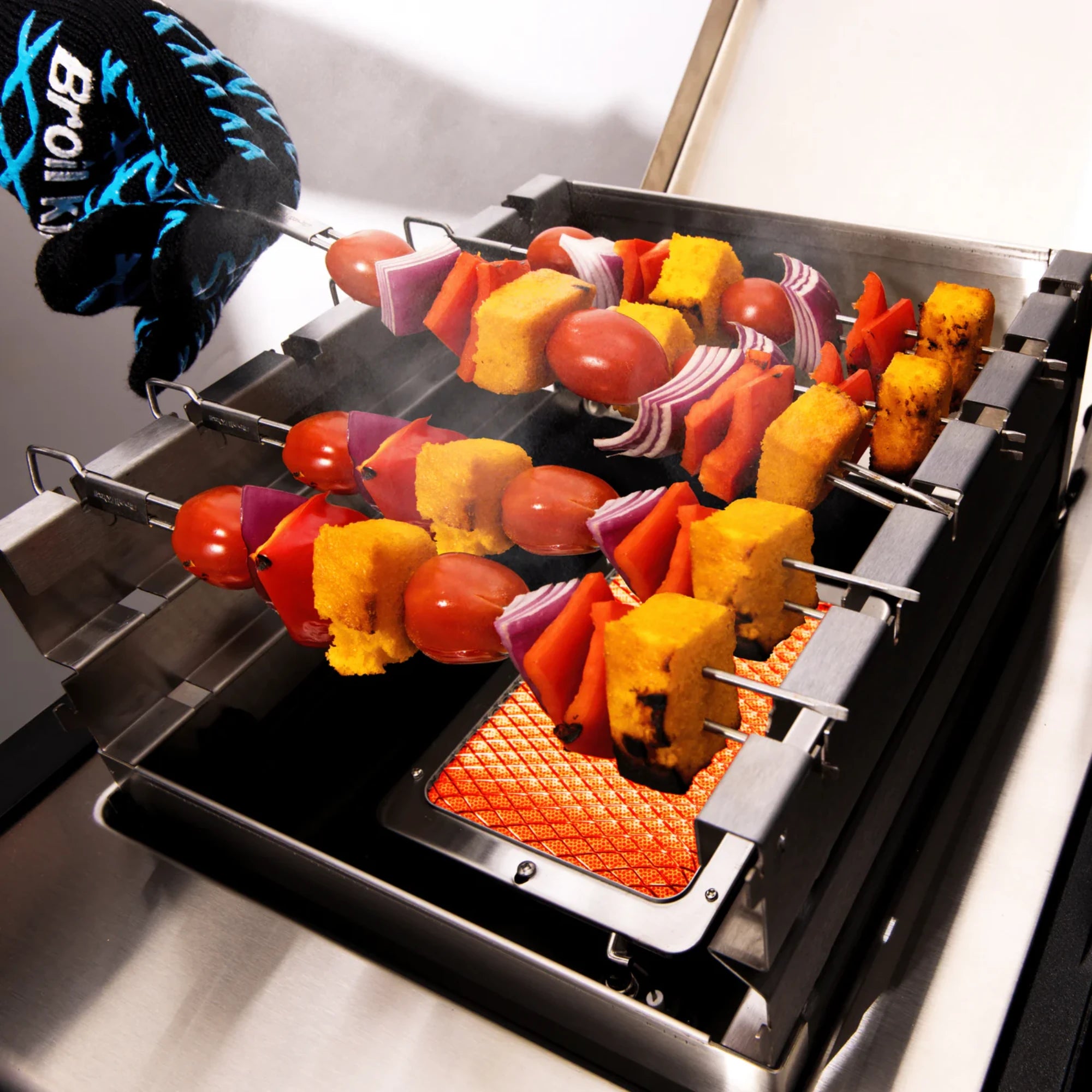 Broil King IR Side Burner Wind Shield | Novaselectes