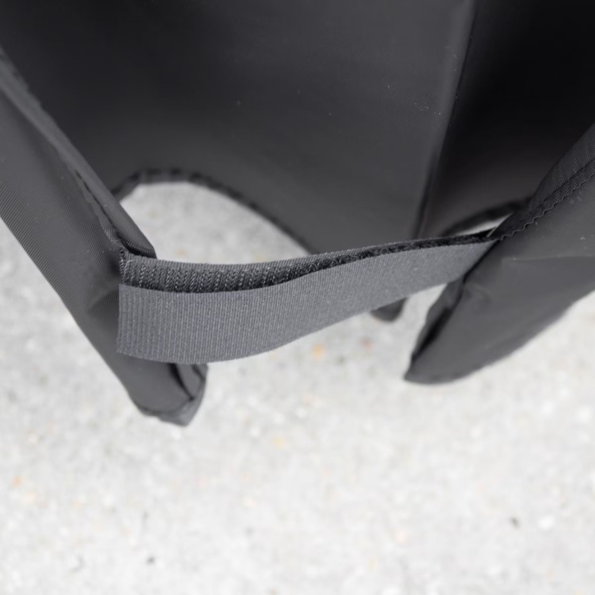 Blaze Grill Cover for 20-Inch Freestanding Kamado | Novaselectes