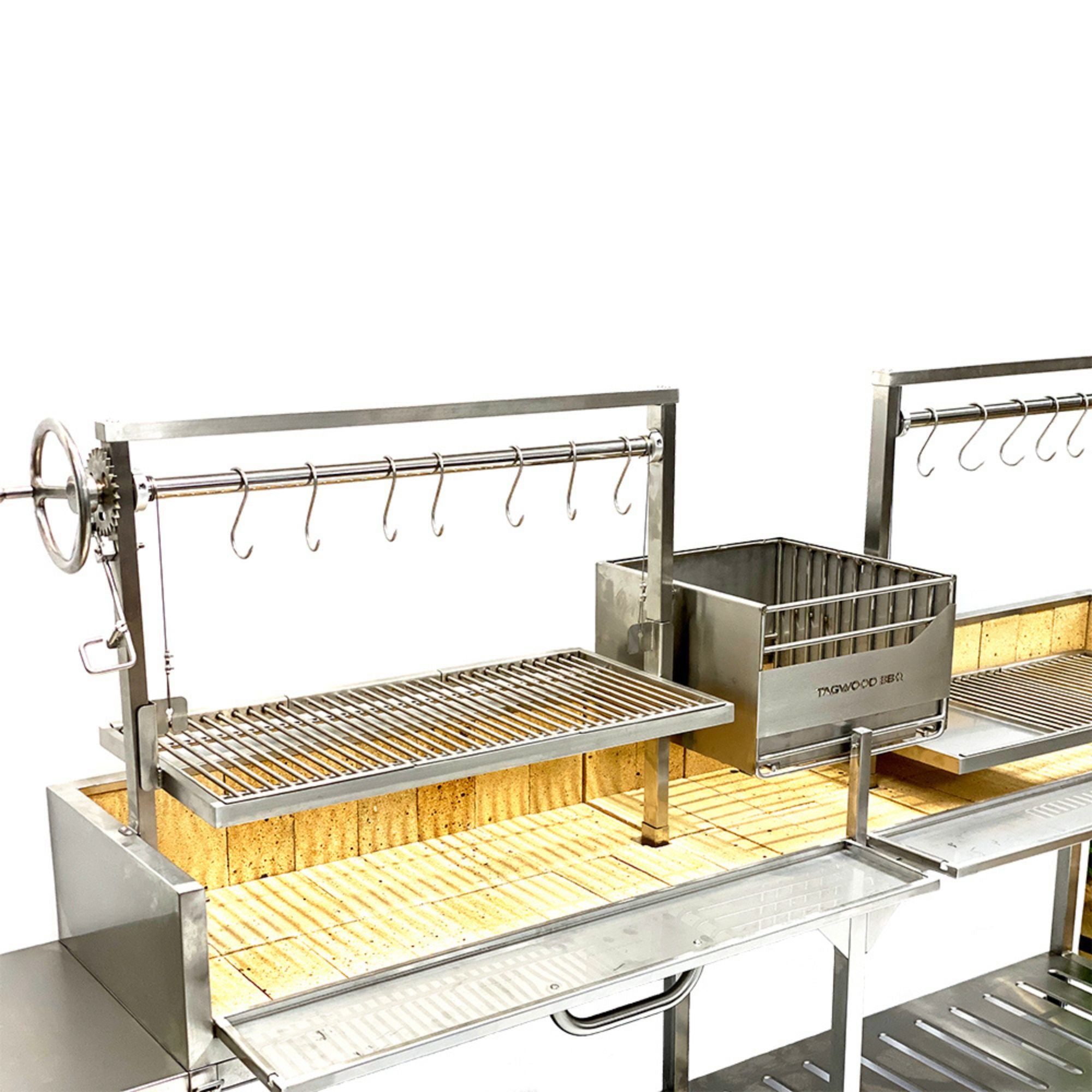 Tagwood BBQ04SS BBQ Double Argentine Santa Maria Freestanding Charcoal Grill | Novaselectes