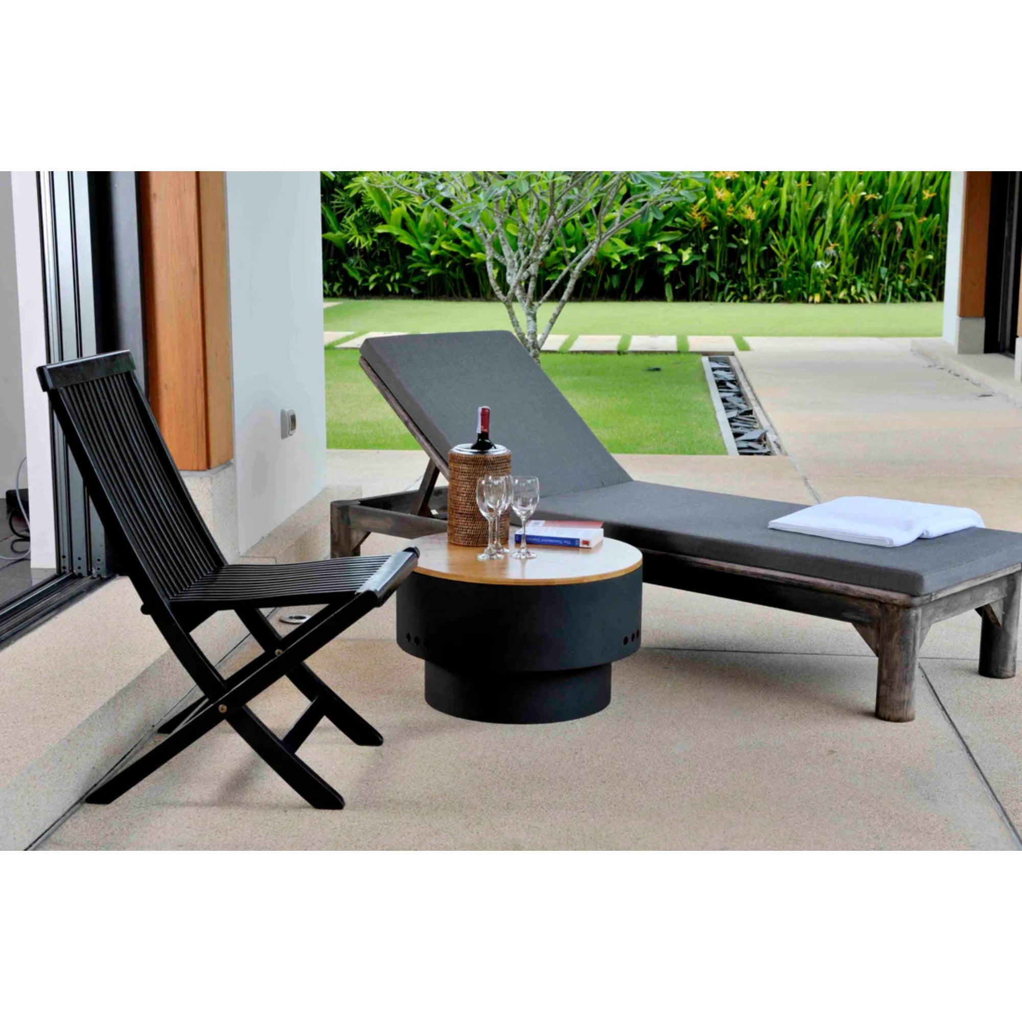 Well Traveled Living Solid Base Revolver Fire Pit w/ Wooden Top | Novaselectes