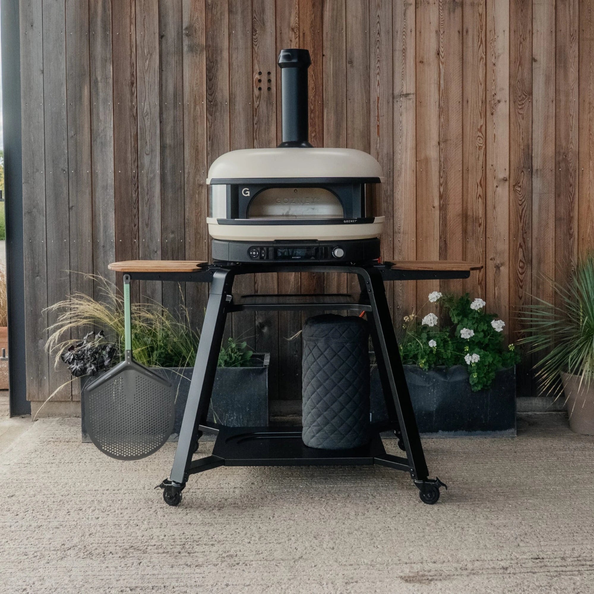 Gozney Dome Gen 2 Bone Dual Fuel Freestanding Outdoor Pizza Oven Essentials Bundle | Novaselectes