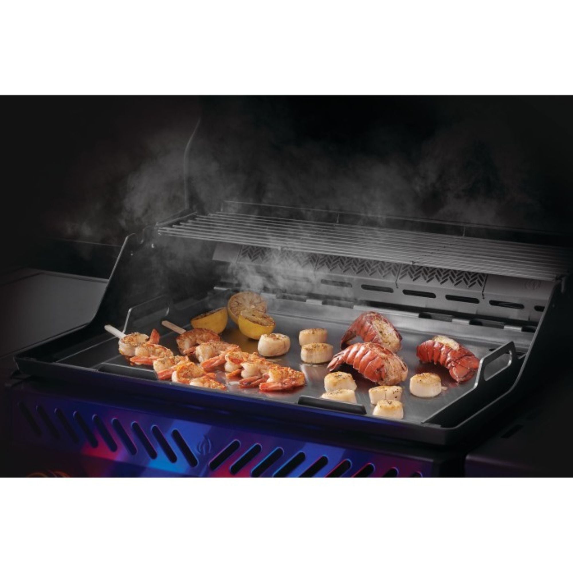 Napoleon Stainless Steel Griddle Insert for all Rogue® and Freestyle 425 models | Novaselectes