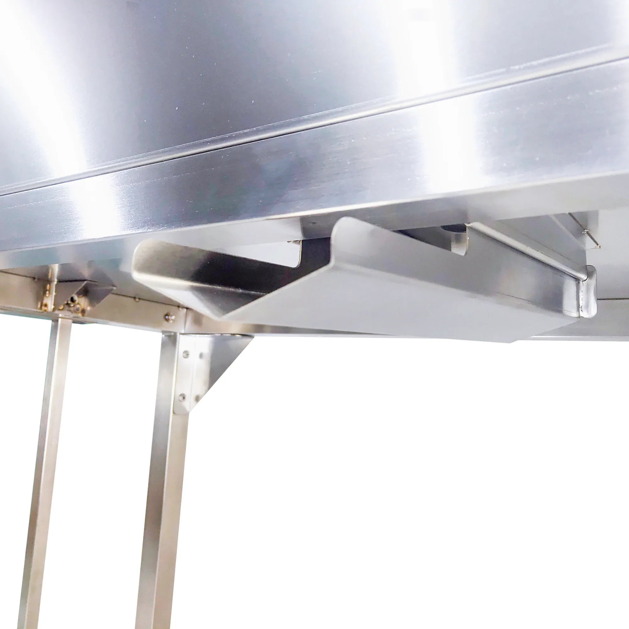 Tagwood BBQ03SS Freestanding Santa Maria Argentine Grill With 6" Casters | Novaselectes