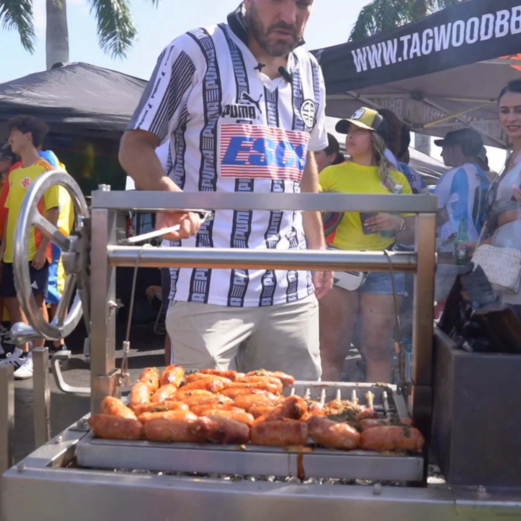 Tagwood BBQ03SS MINI Argentine Santa Maria Freestanding Charcoal Gaucho Grill | Novaselectes