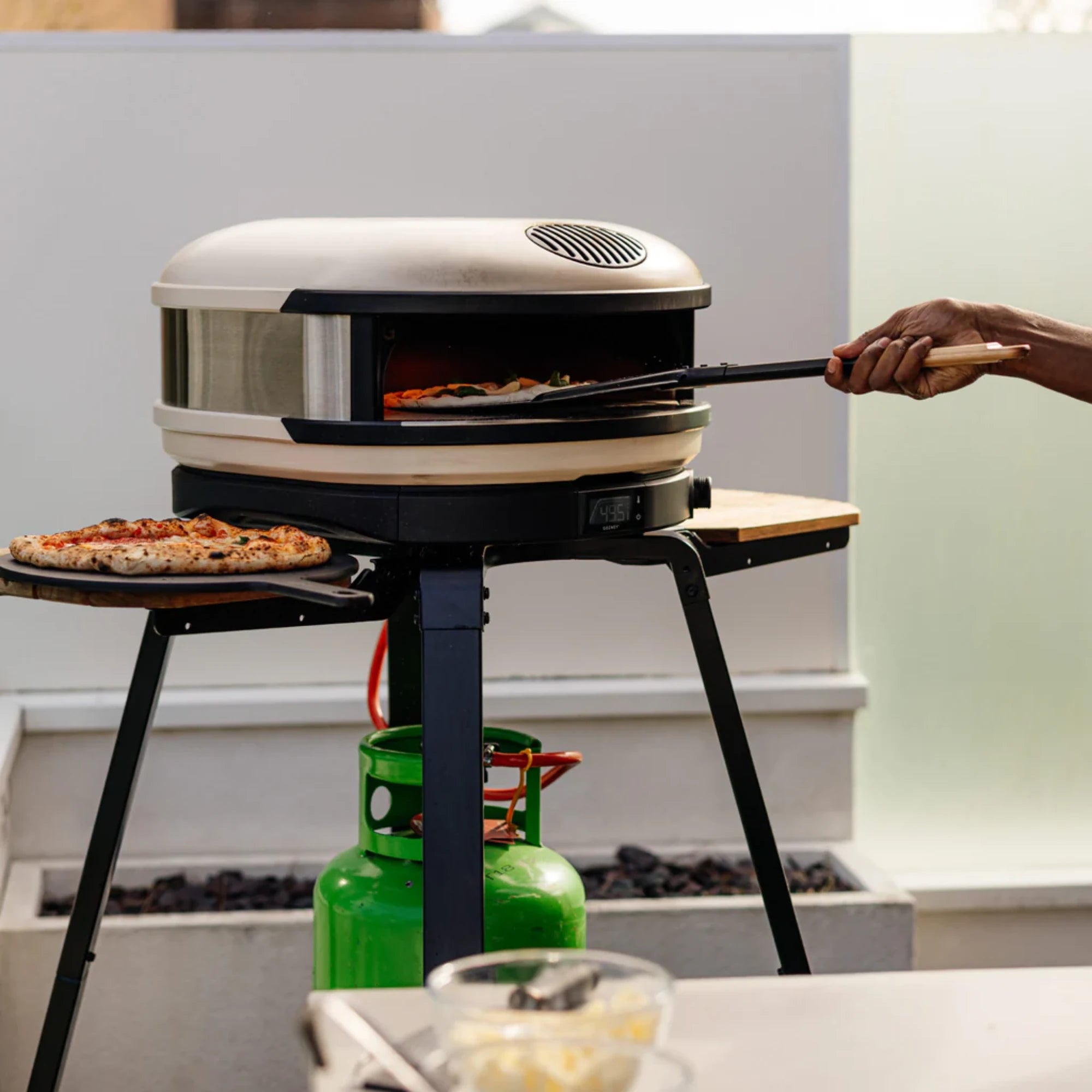 Gozney Arc XL Outdoor Propane Gas Freestanding Pizza Oven Bundle | Novaselectes