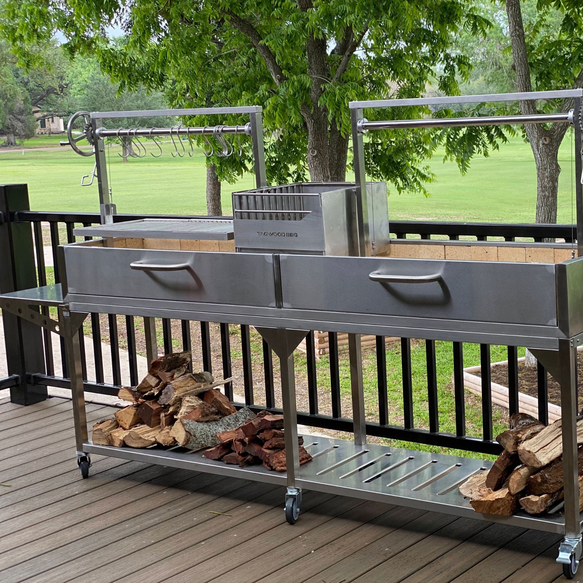 Tagwood BBQ04SS BBQ Double Argentine Santa Maria Freestanding Charcoal Grill | Novaselectes