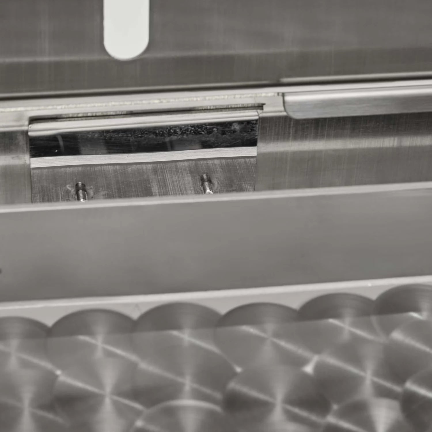 Coyote 50-Inch Built-in Gas Grill & Flat Top Combo | Novaselectes