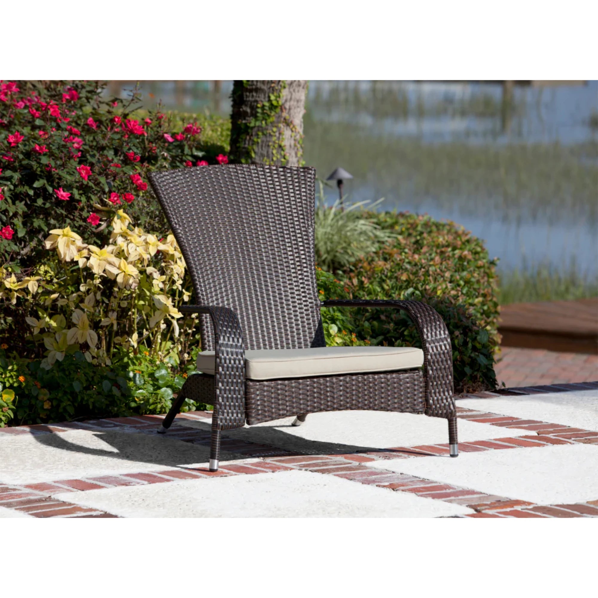 Well Traveled Living Coconino Wicker Chair | Novaselectes