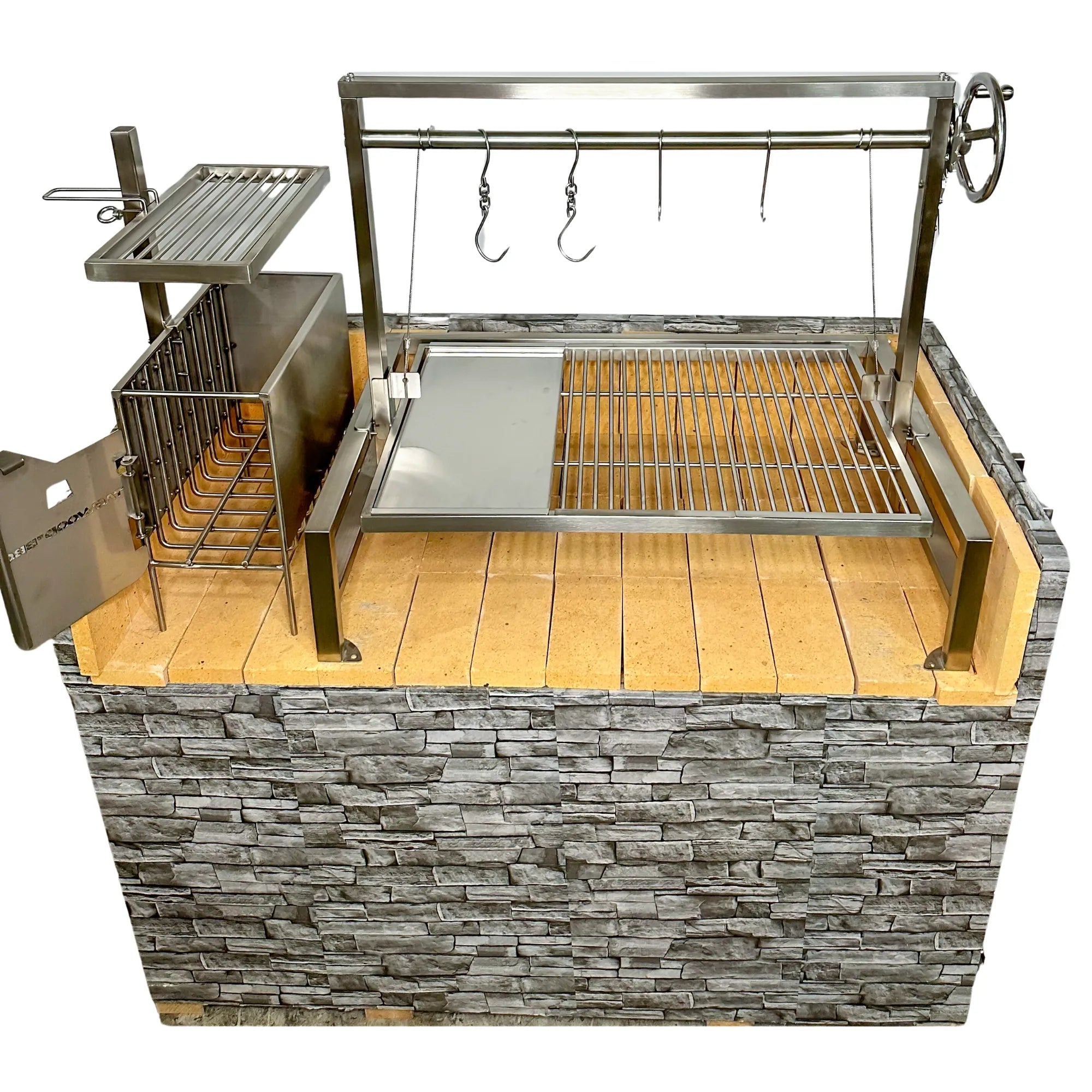Tagwood BBQ09SS Built-In Insert Santa Maria Argentine Grill + 60 Firebricks Bundle | Novaselectes