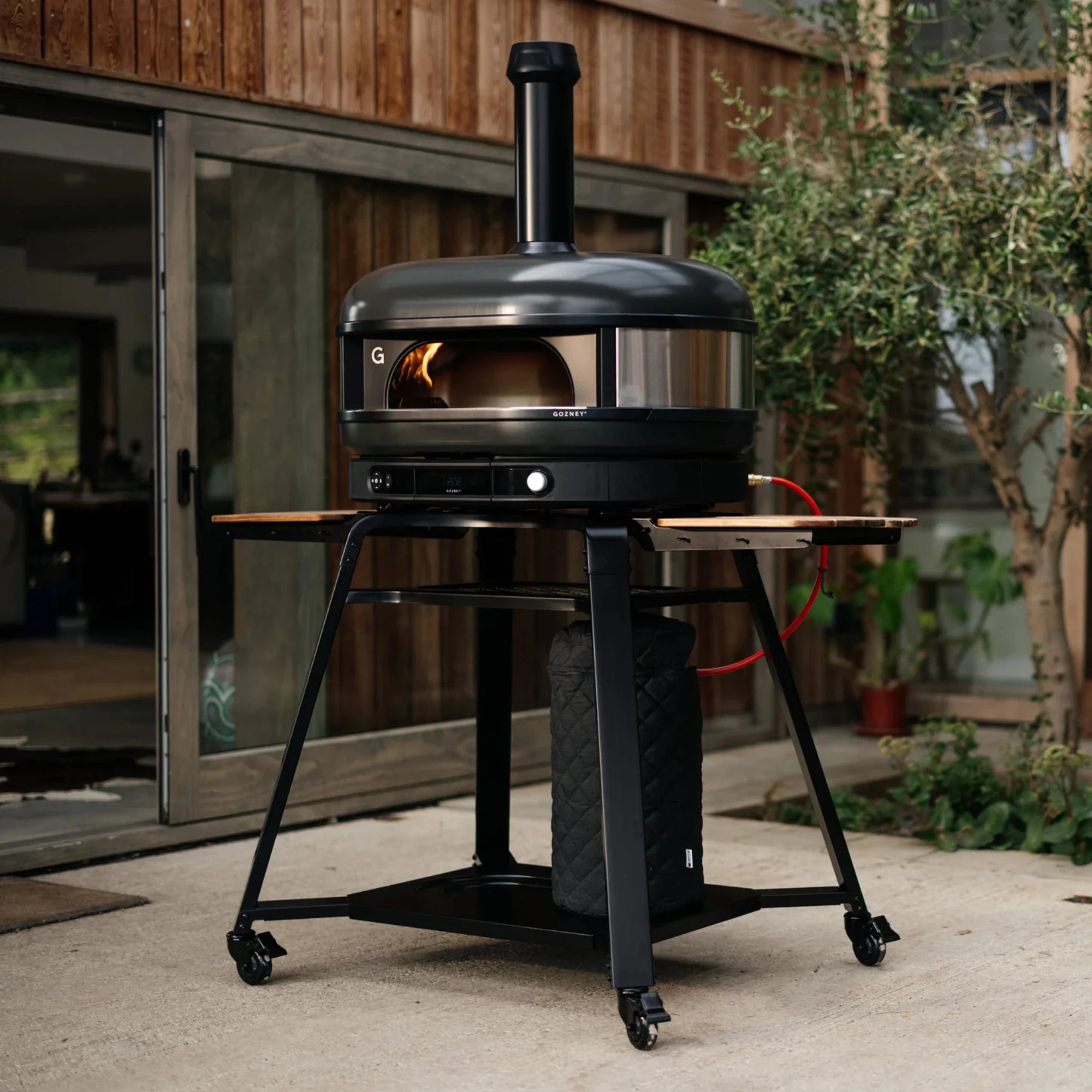 Gozney Dome XL Gen 2 Off-Black Dual Fuel Built-In Outdoor Pizza Oven | Novaselectes