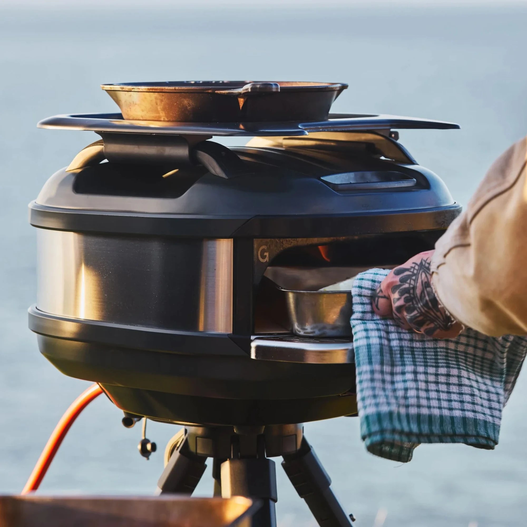 Gozney Tread Off-Black Portable Propane Gas Pizza Oven Complete Bundle | Novaselectes