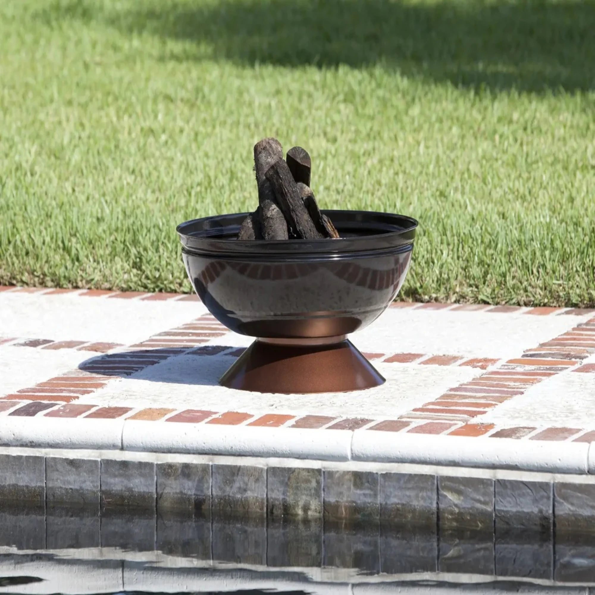 Well Traveled Living Degano Round Fire Pit | Novaselectes
