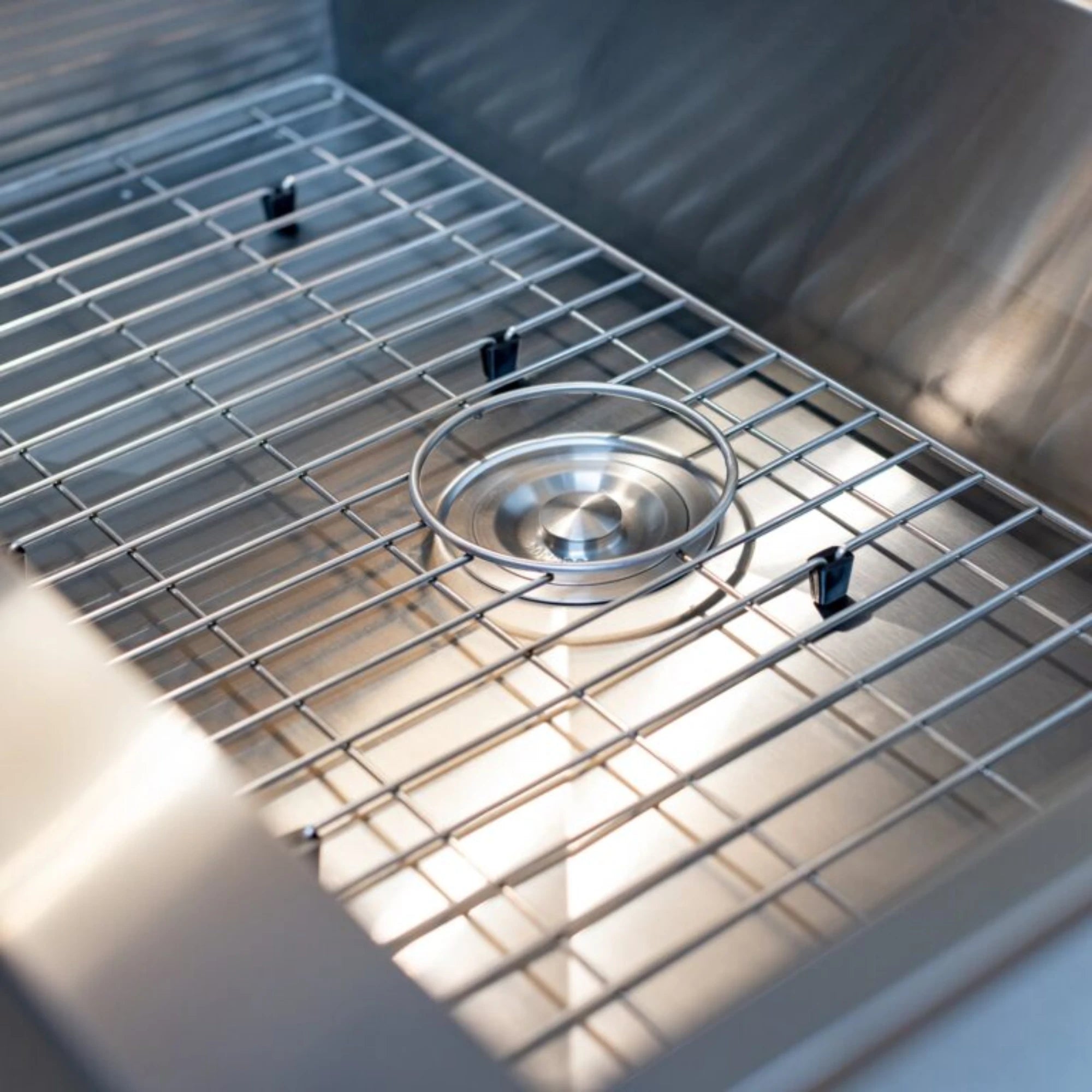 Summerset 32-Inch Farmhouse Sink | Novaselectes