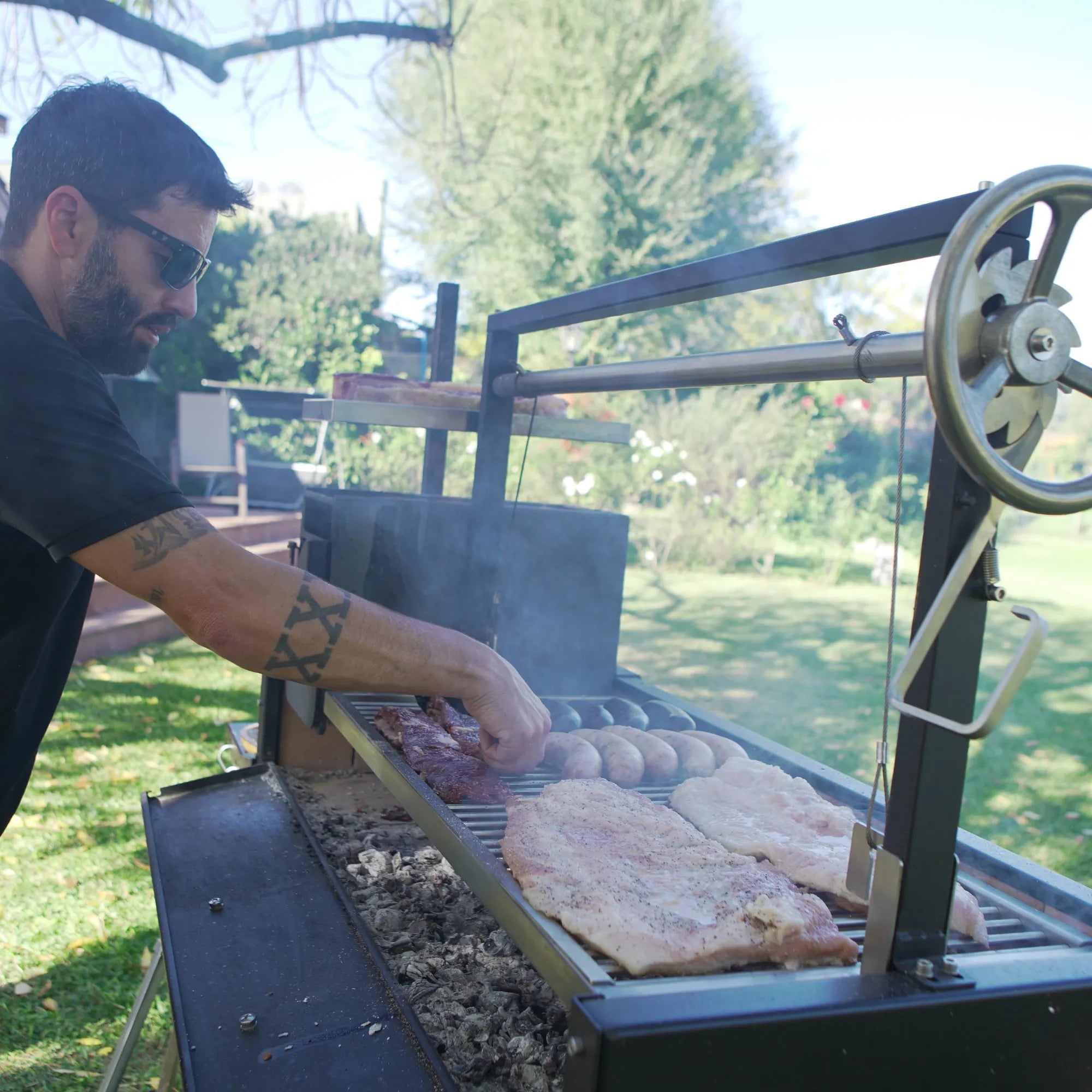 Tagwood BBQ03SI Freestanding Santa Maria Argentine Charcoal Grill | Novaselectes