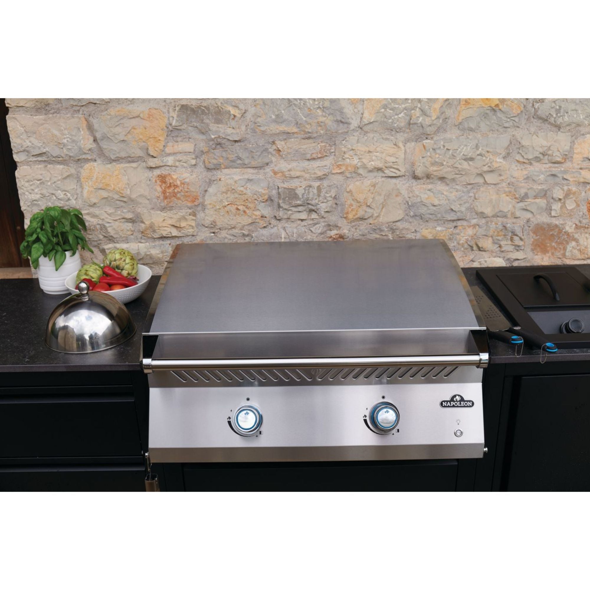 Napoleon 700 Series 32 Stainless Steel Built-In Gas Griddle | Novaselectes