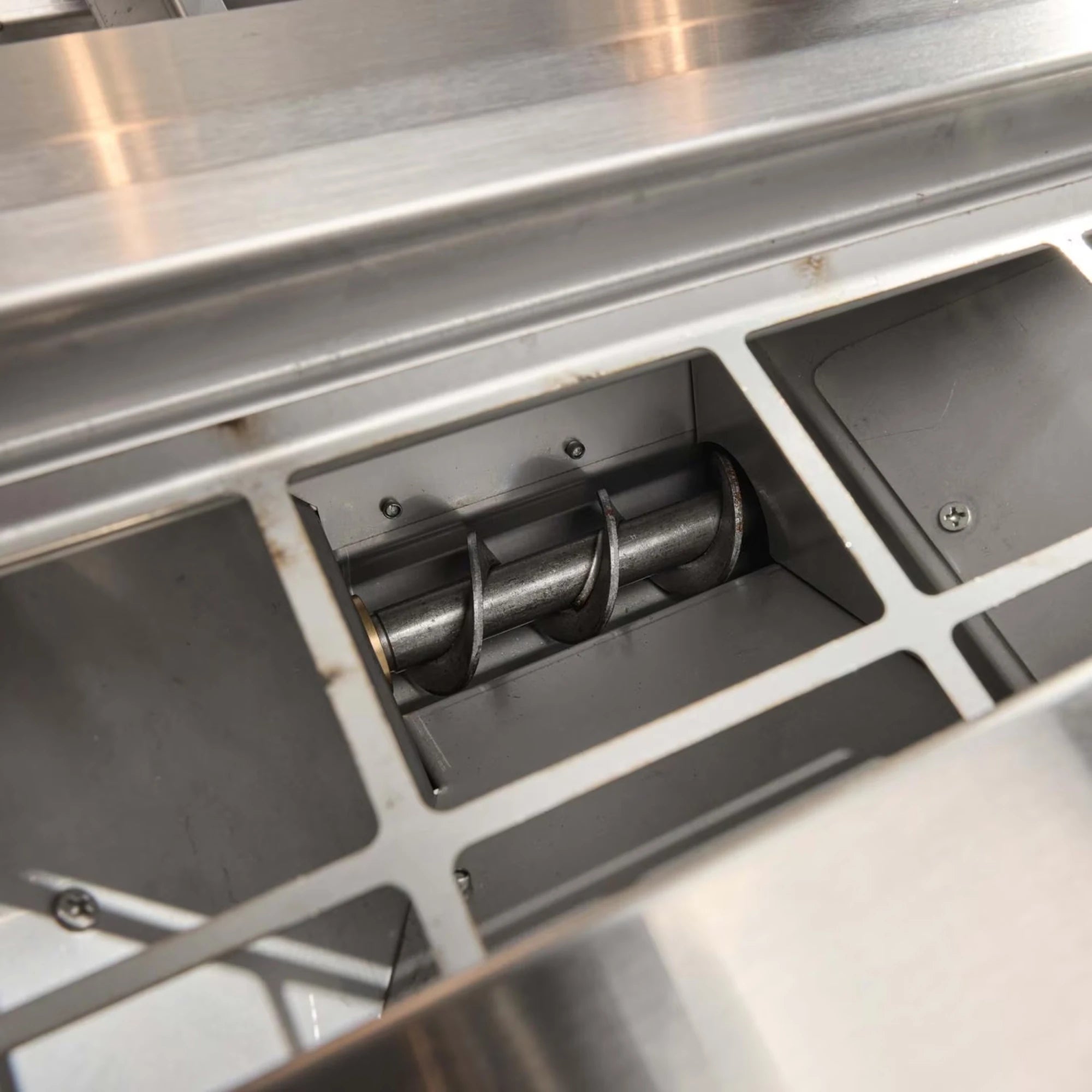 Coyote 28-Inch Built-in Pellet Grill | Novaselectes
