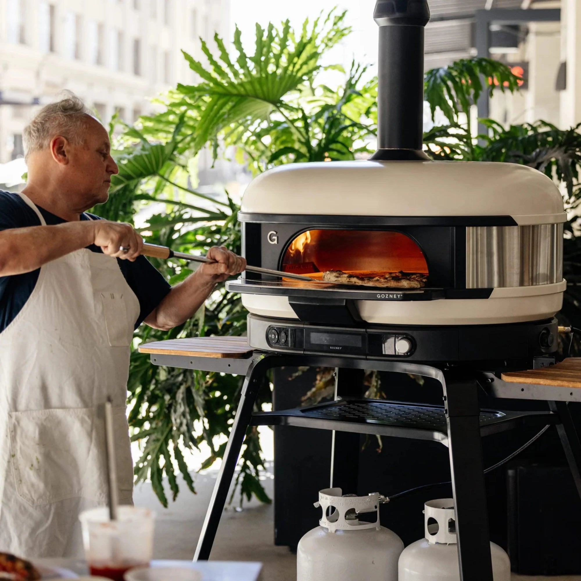 Gozney Dome XL Gen 2 Bone Dual Fuel Built-In Outdoor Pizza Oven | Novaselectes