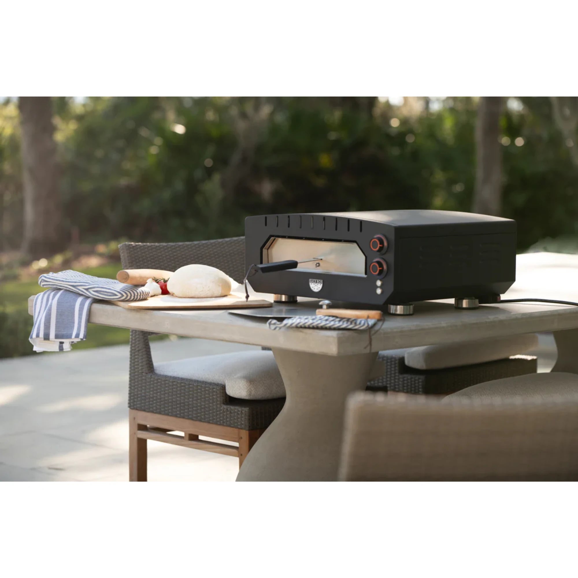 Well Traveled Living Slice Box Outdoor Electric Pizza Oven | Novaselectes