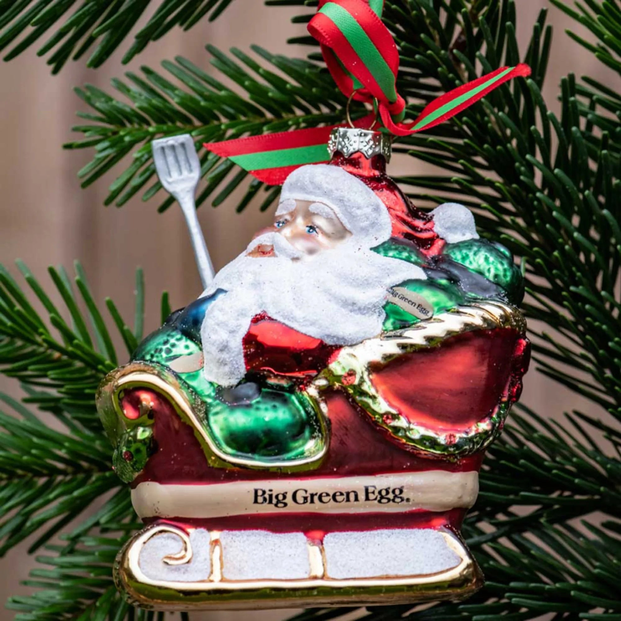 Big Green Egg 127617 Santa’s Sleigh Ornament | Novaselectes